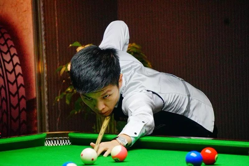 乌尔班以战 乌尔班以战